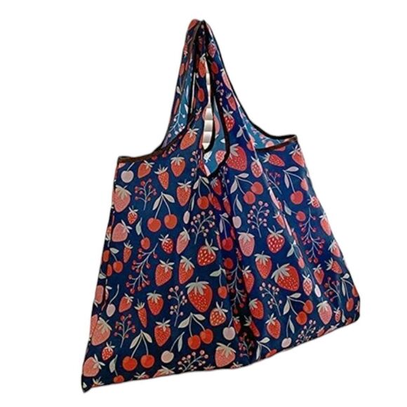 Strawberry Print Tote Bag 🍓 - Picture 4 of 6